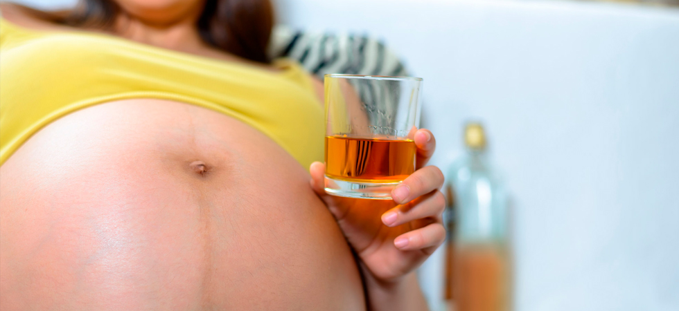 Можно ли безалкогольное пиво при беременности, и на каких сроках - фото